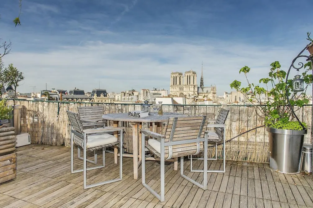 Notre Dame Flat * Paris