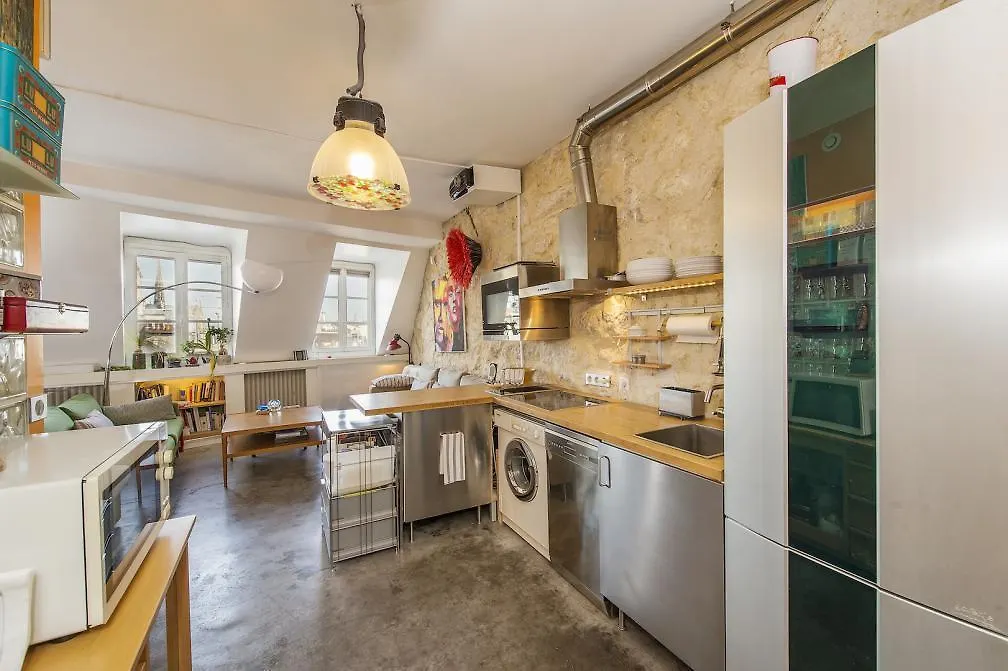 Notre Dame Flat Apartment *